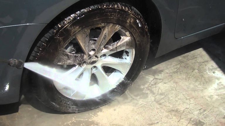 Pulizia e detergenza Cerchi e Gomme: Consigli e suggerimenti