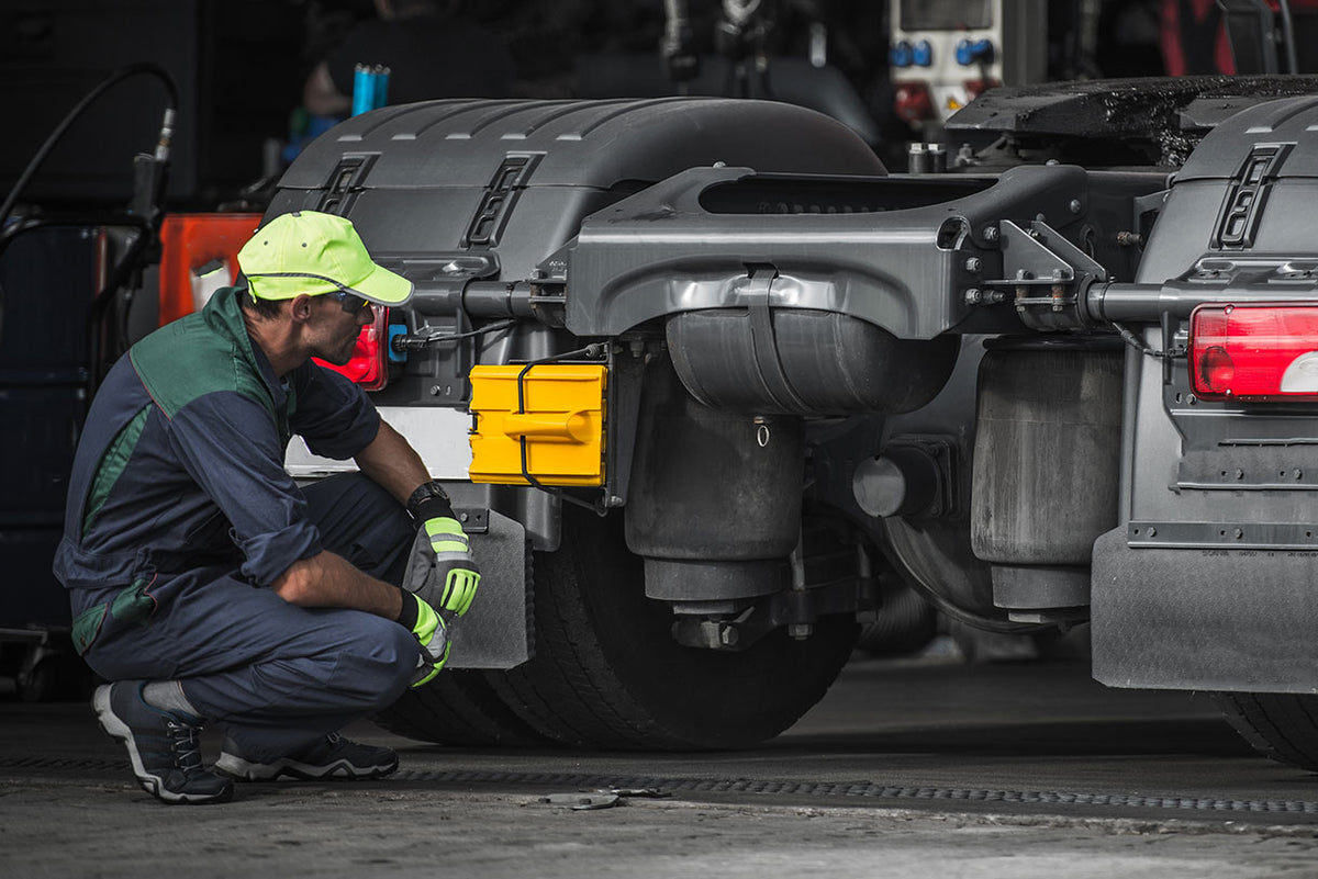 Lubrificanti e detergenti per veicoli industriali